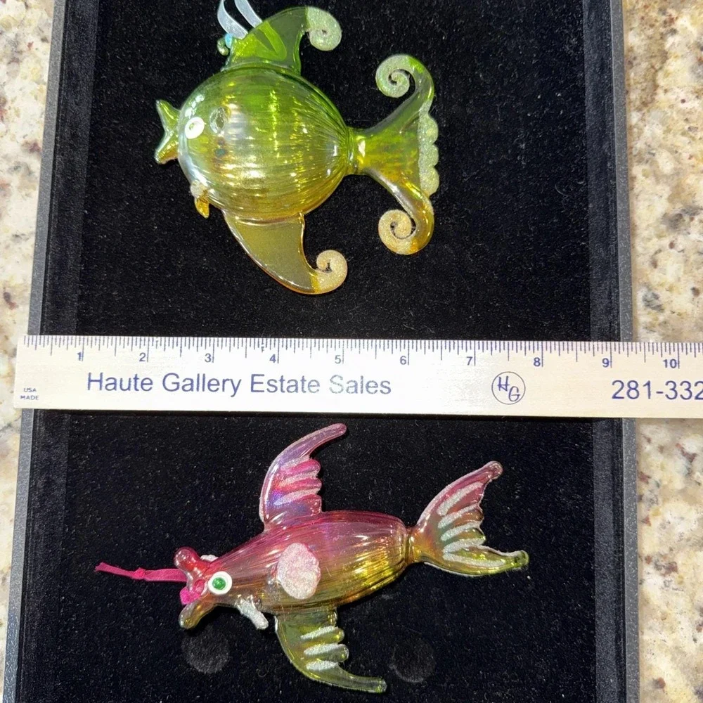 Blown Glass Ornament Whimsical Fish‎ Glitter Fins Pink Gold Green (2) 5545